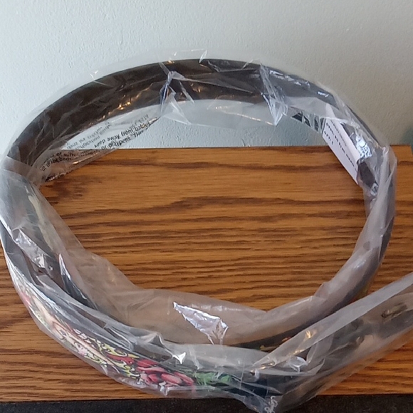 Ed Hardy Tattoo Art Men's Black Belt - Picture 12 of 12